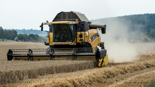 Kompleksowa ochrona Twojego sprzętu. Dlaczego John Deere filtry to podstawa serwisu
